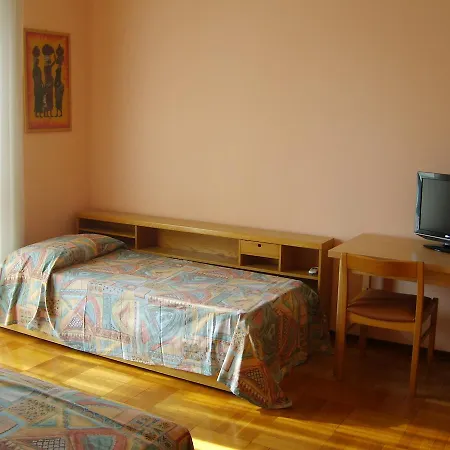 住宿加早餐酒店 B&B Orchidea Busto Garolfo